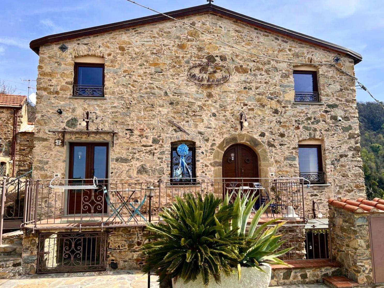 Casa Dell'Angelo Apartment Castelnuovo Magra Exterior photo